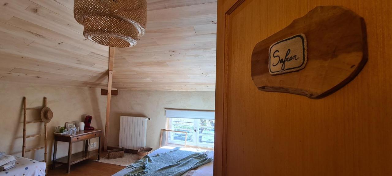 Bed and Breakfast Le Coq En Repos Saint-Sylvestre-sur-Lot Экстерьер фото
