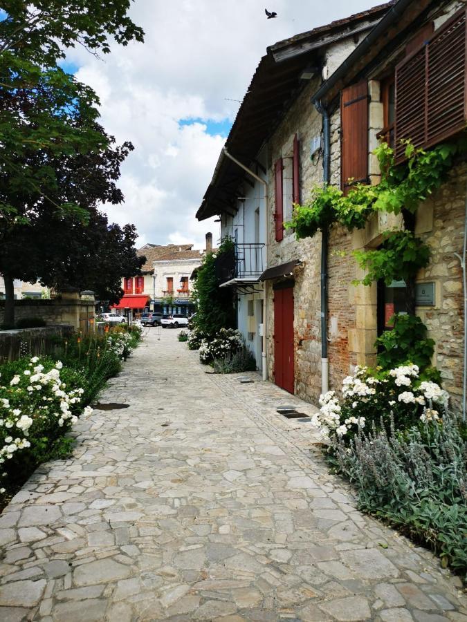 Bed and Breakfast Le Coq En Repos Saint-Sylvestre-sur-Lot Экстерьер фото