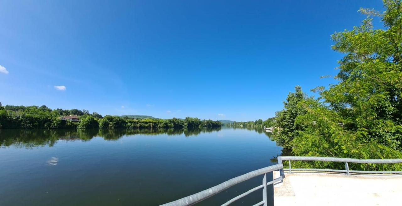 Bed and Breakfast Le Coq En Repos Saint-Sylvestre-sur-Lot Экстерьер фото