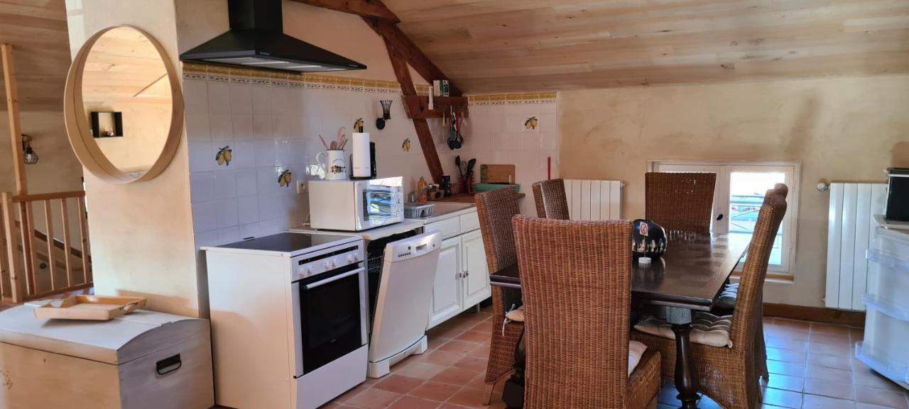 Bed and Breakfast Le Coq En Repos Saint-Sylvestre-sur-Lot Экстерьер фото