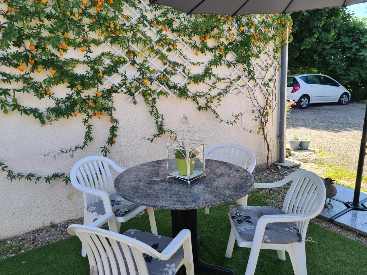 Bed and Breakfast Le Coq En Repos Saint-Sylvestre-sur-Lot Экстерьер фото
