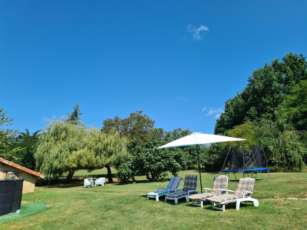 Bed and Breakfast Le Coq En Repos Saint-Sylvestre-sur-Lot Экстерьер фото